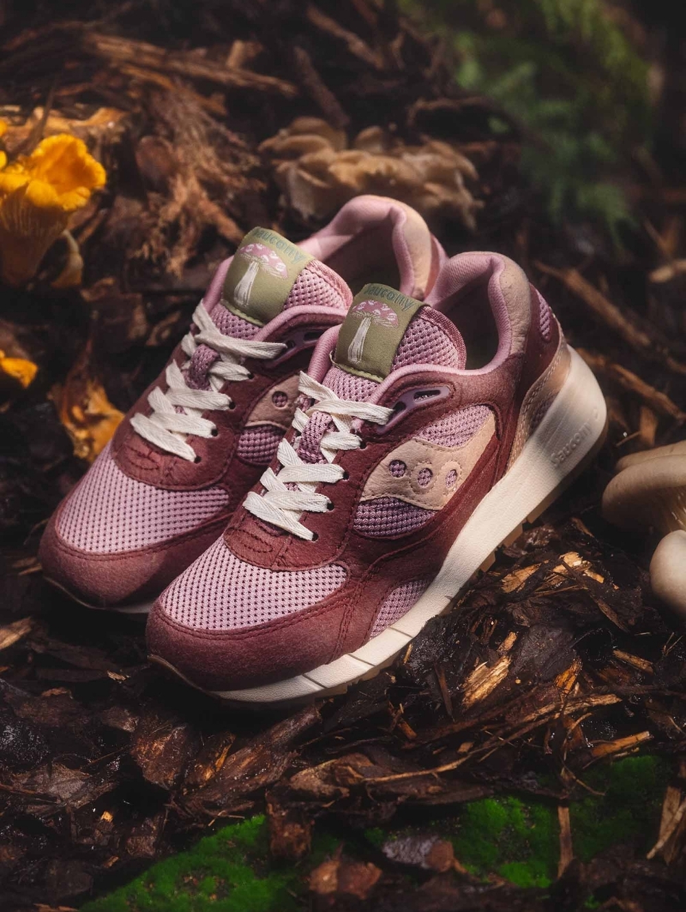 Saucony Shadow 6000 Mushroom Sneakers Pink Burgundy Suede Mesh